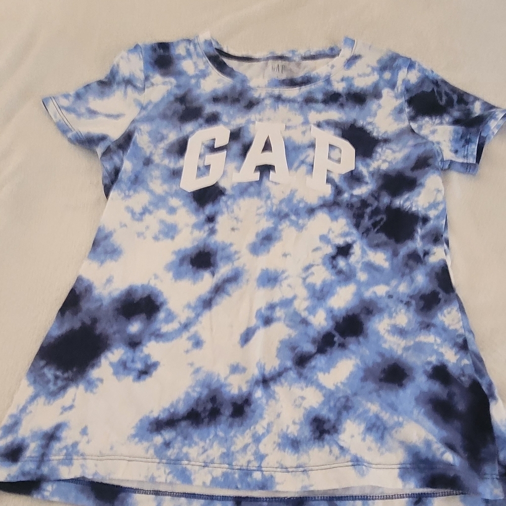 GAP Shirt